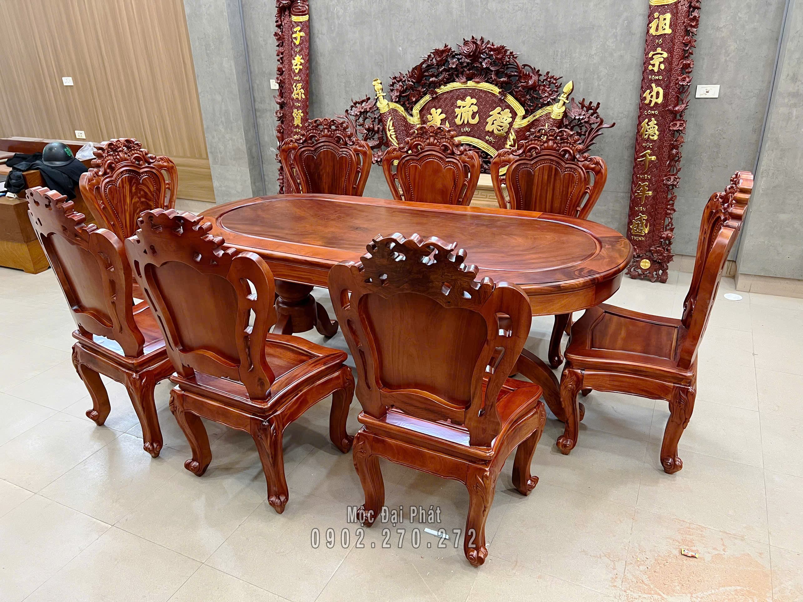 Bàn ăn 8 ghế bầu dục Gỗ Lim (BA-01)