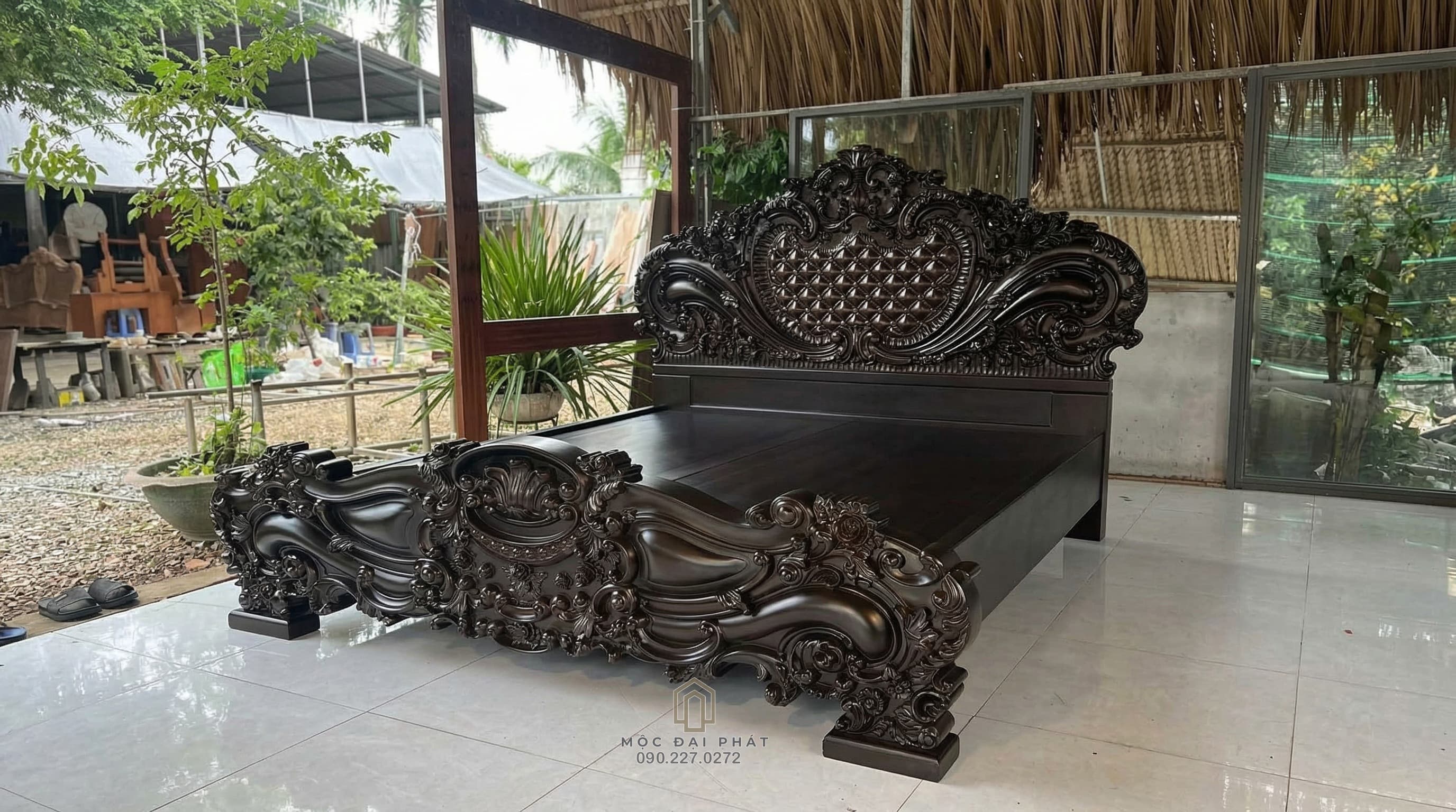 Giường Ngủ Hoàng Gia Gỗ Mun Hoa Lào (Mã: G-03) – Kiệt Tác Quyền Lực, Đẳng Cấp Thượng Lưu Thumbnail 2